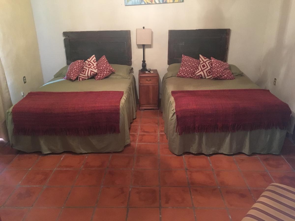 Hostal Dona Carlota Hotel Cuatrocienegas de Carranza Bagian luar foto